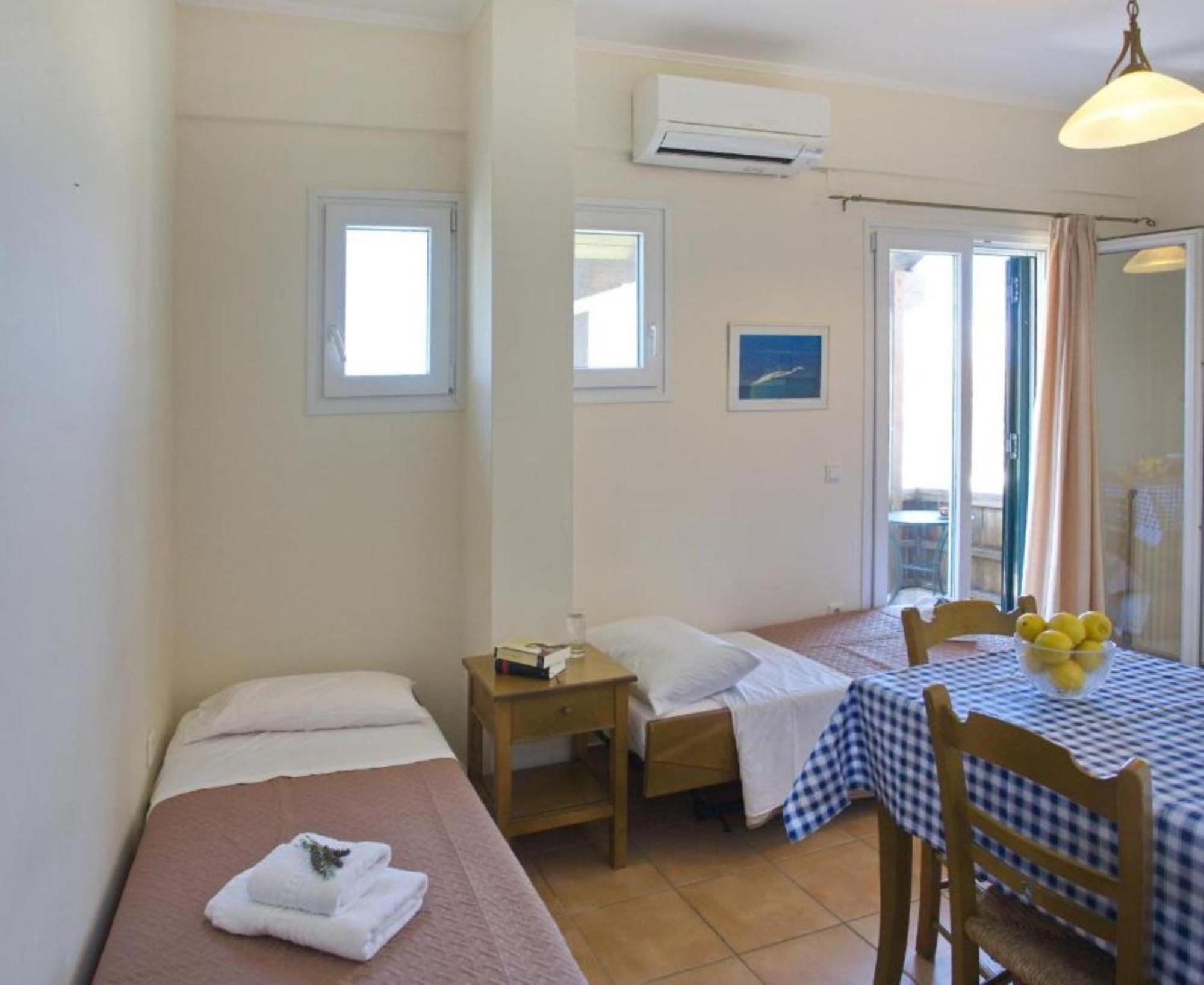 Porto Nirikos Lefkada - Private Parking Apartment Exterior photo